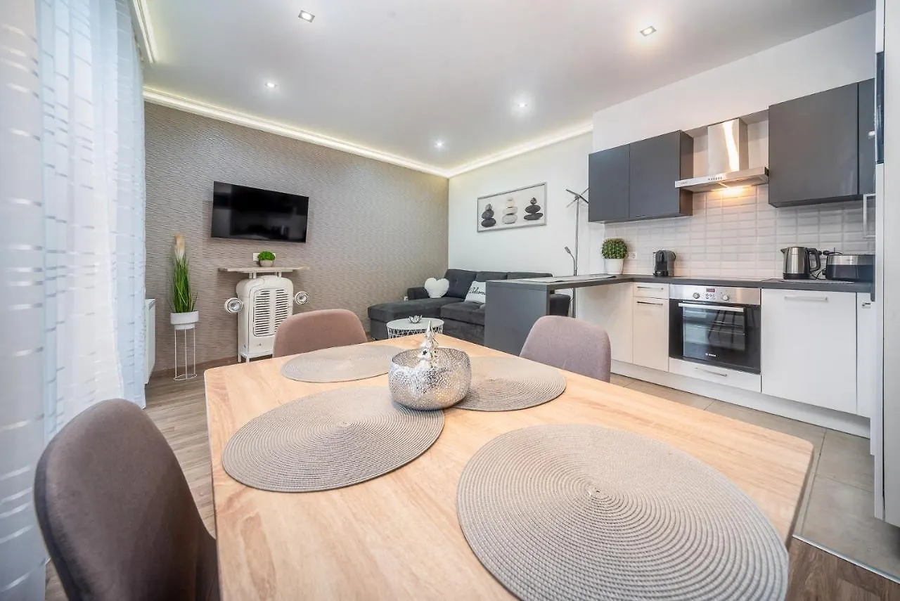 בודפשט Grace Pine Apartment 3